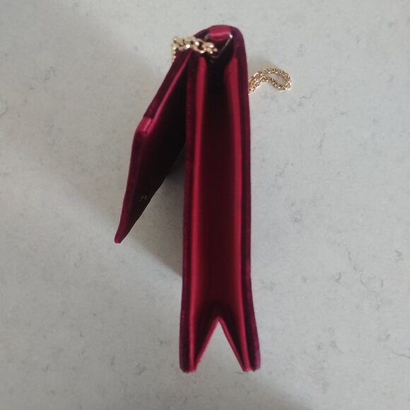 Vintage dark red velvet handmade in Hong Kong gold chain clutch bag purse - Picture 12 of 16